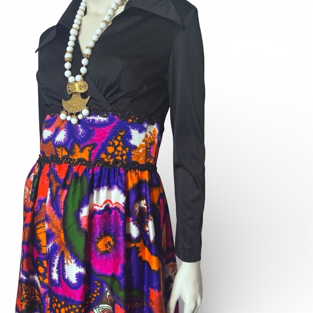 Vintage Mod 60s Colorful Abstract Floral Psychedelic‎ Maxi V-Neck Collar Dress